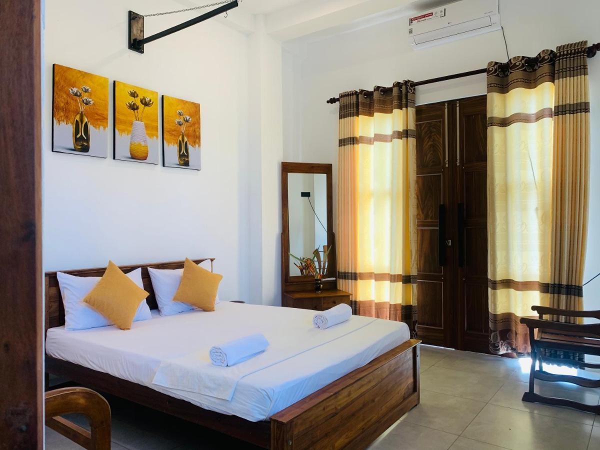 Kavin Beach Hotel Hikkaduwa Ngoại thất bức ảnh